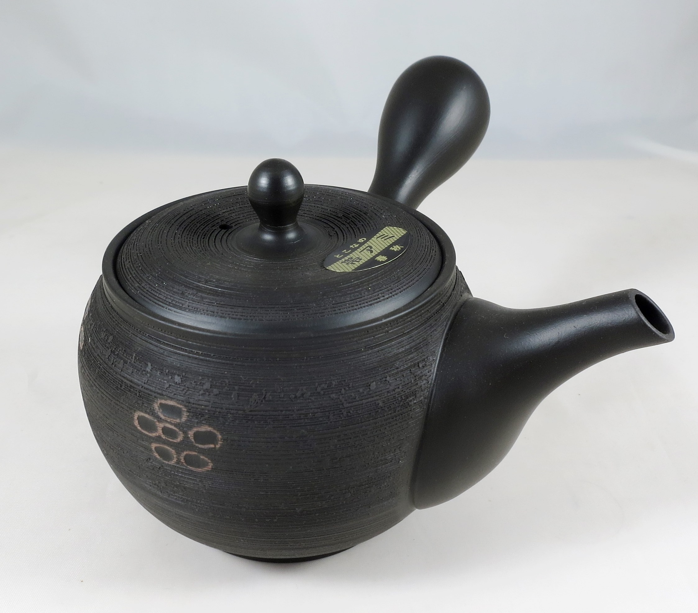 Kyusu schwarz mit Ornament