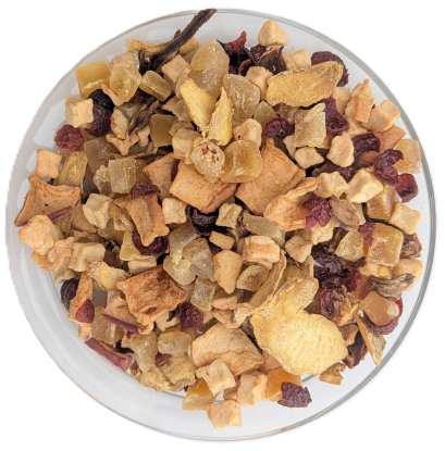 Milde Früchteteemischung Sweet Ingwer mit großen getrockneten Ingwerscheiben, kandierten Ingwerwürfeln, Apfelstücken und Cranberries.