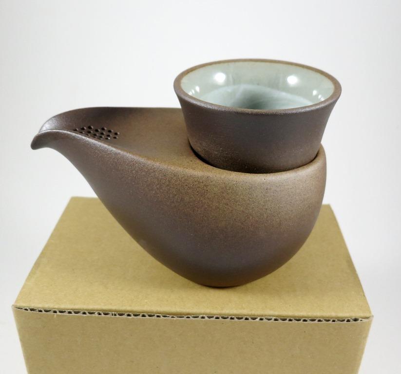 Tonk-nnchen-braun-Hitoshizuku-mit-Cup Tea for one: meisterhaftes Design 'Topfen' aus Japan.