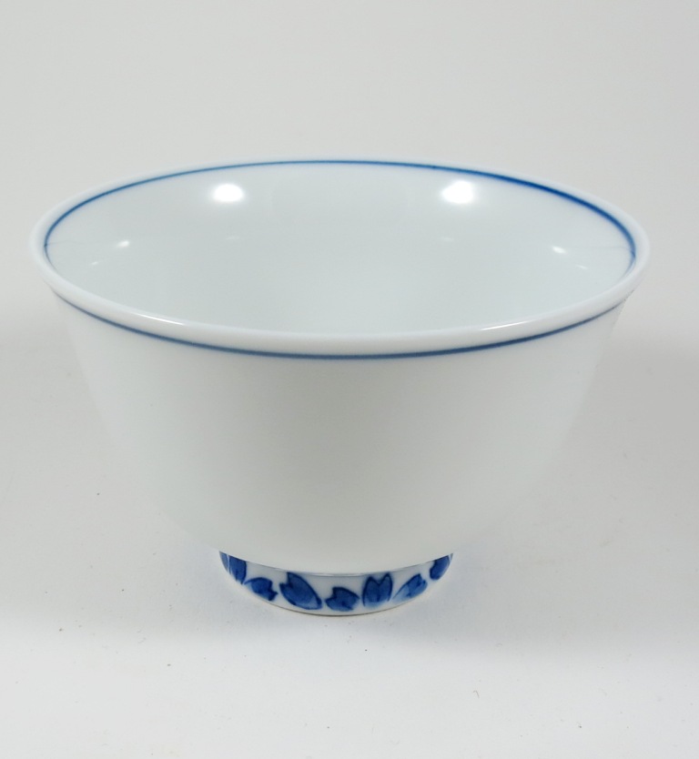 Cup Akemi