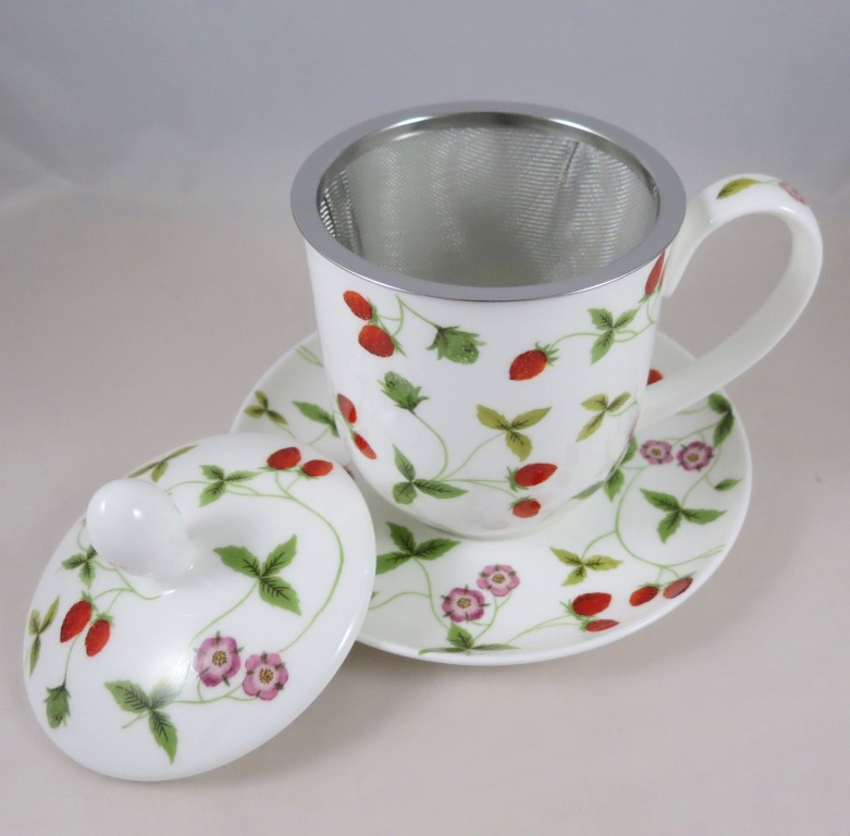 Erdbeere Deckeltasse