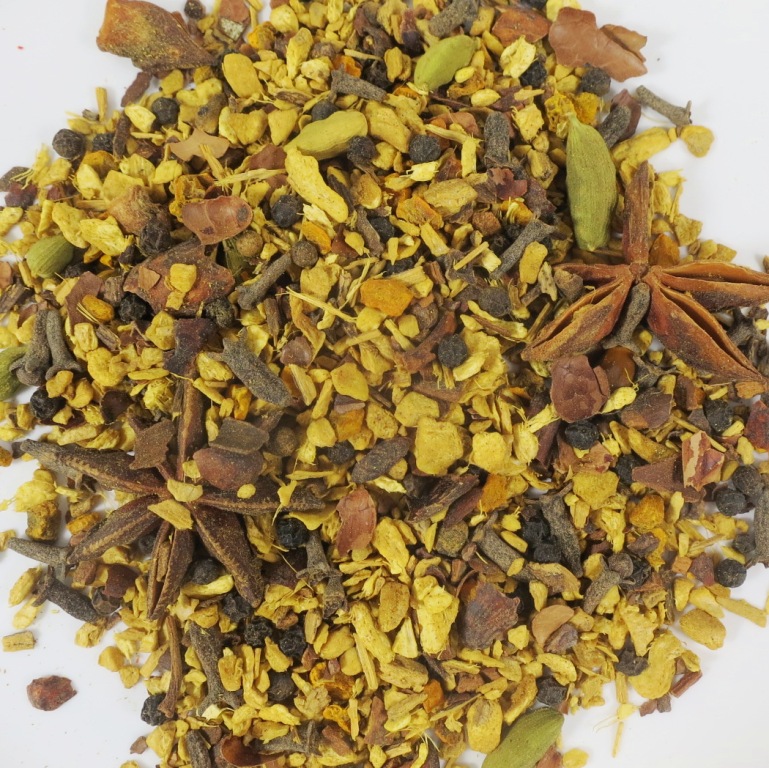 Chai Gewürzmischung mit Curcuma