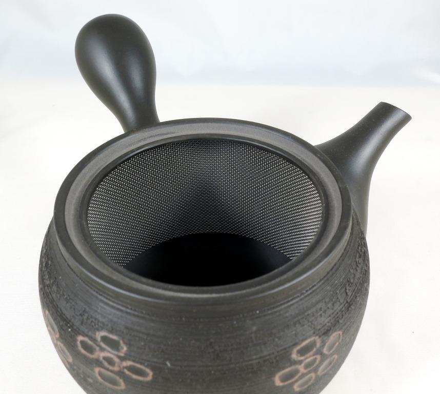 Kyusu schwarz mit Ornament