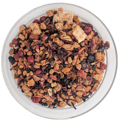 Bio-Früchteteemischung Sanfte Beere mit hellen Apfelstücken, gefriergetrockneten Himbeeren, Beerenstücken und Hibiskus.